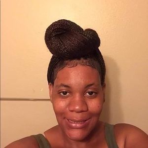 Meet your Posher, Kendra